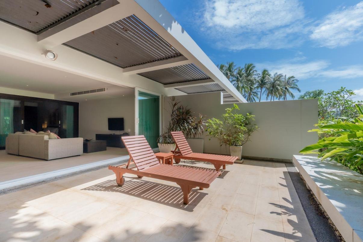 Poppy Beachfront Residence Rawai Chambre photo